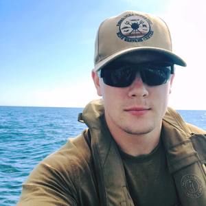 Meet your Posher, Derek